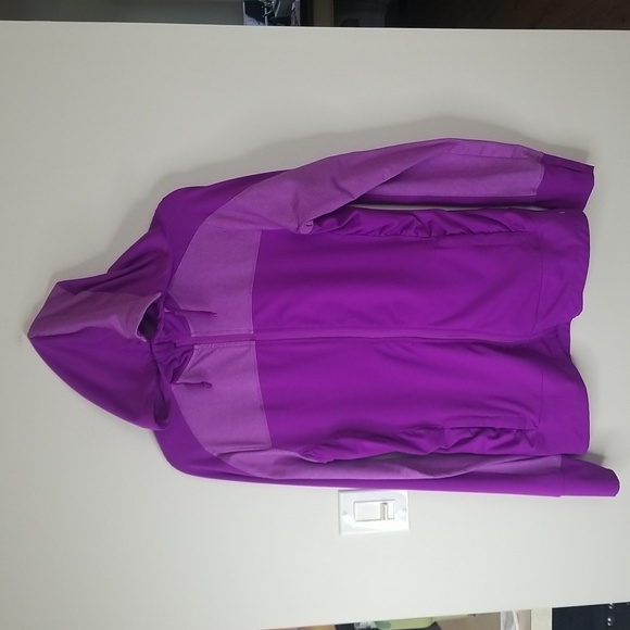 Xersion Tops - XERSION womens Fitted hoodie Activewear sz medium